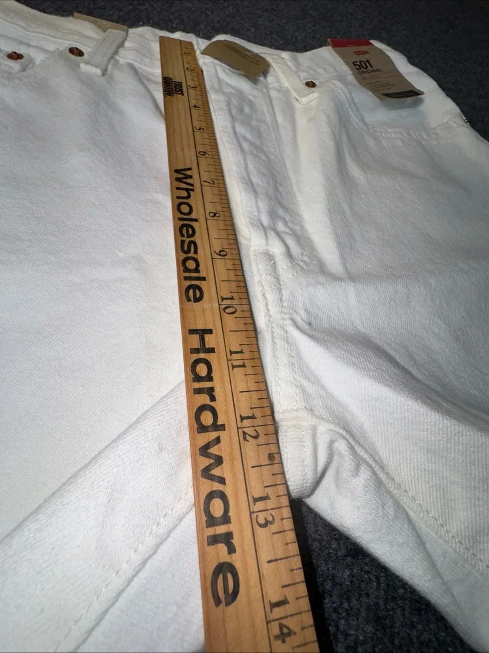 Levi's White Distressed Straight Leg Jeans with Raw Hem Mens 31x30